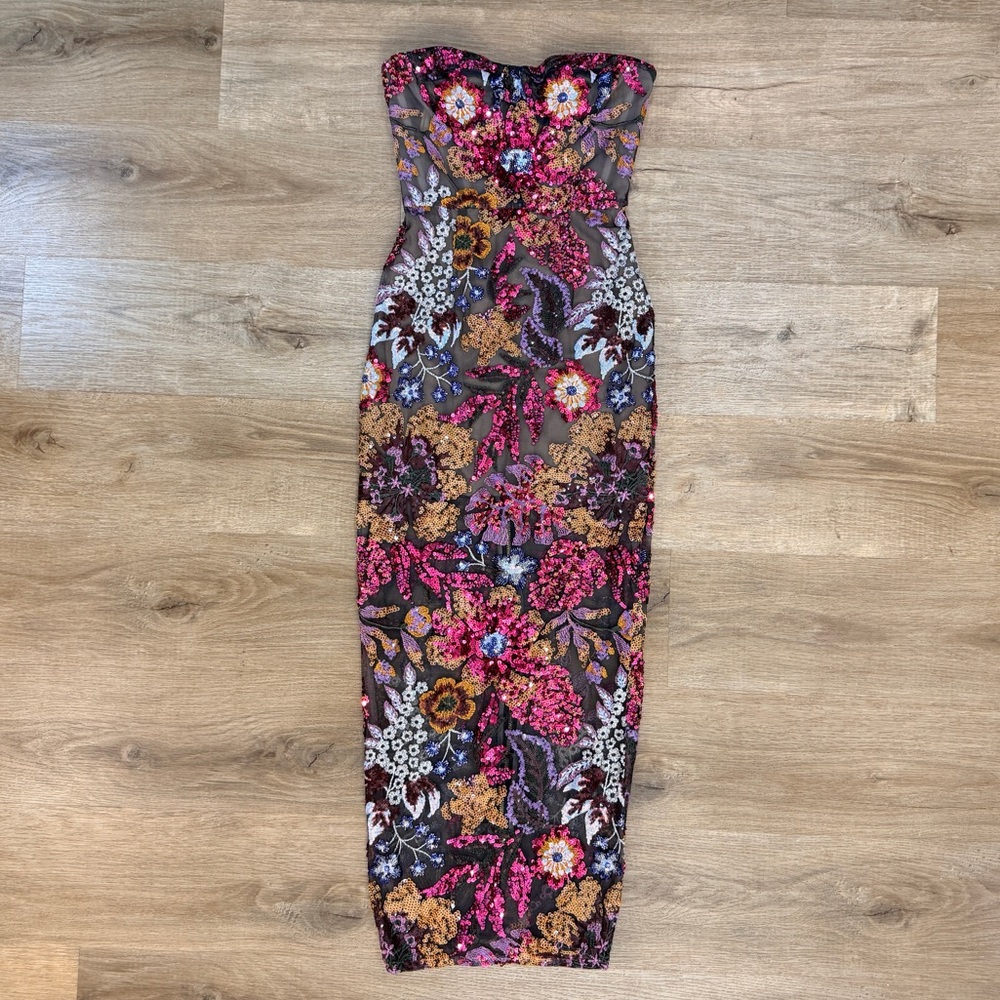Dahlia Gown Strapless Fitted Embellished Sequin Formal Dress STUNNING - Size XS - Picture 9 of 16